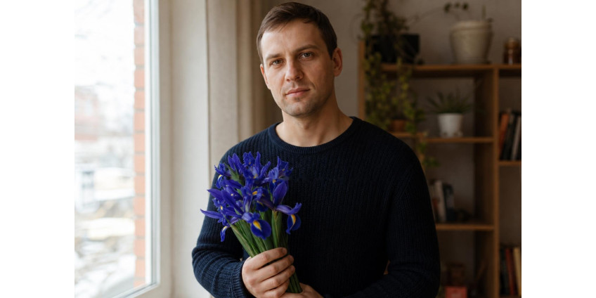 Какой цветок у имени Кирилл: ирис и не только
