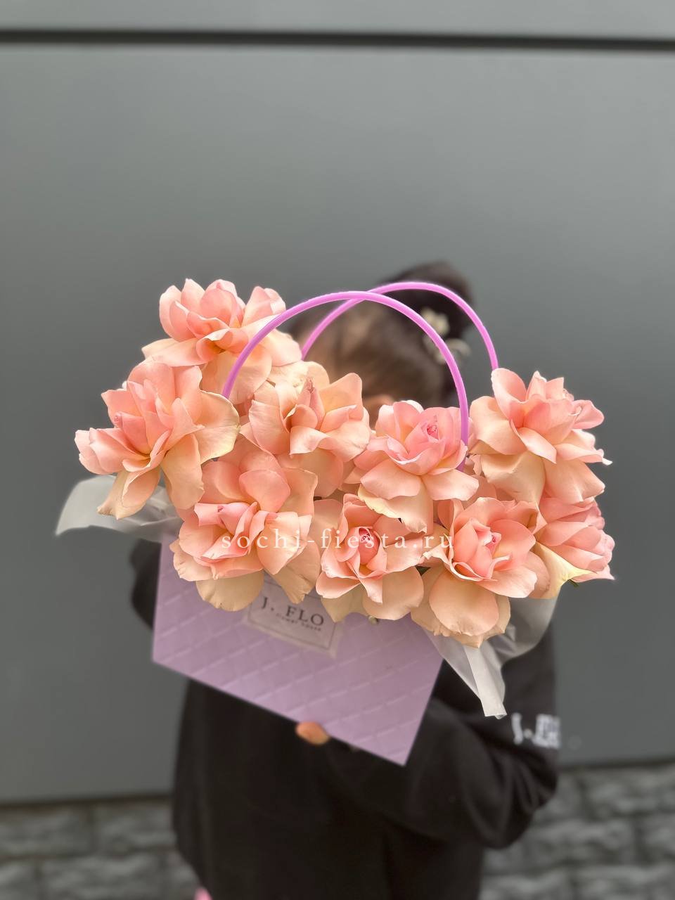 Сумочка с розами "Cute" в Москве