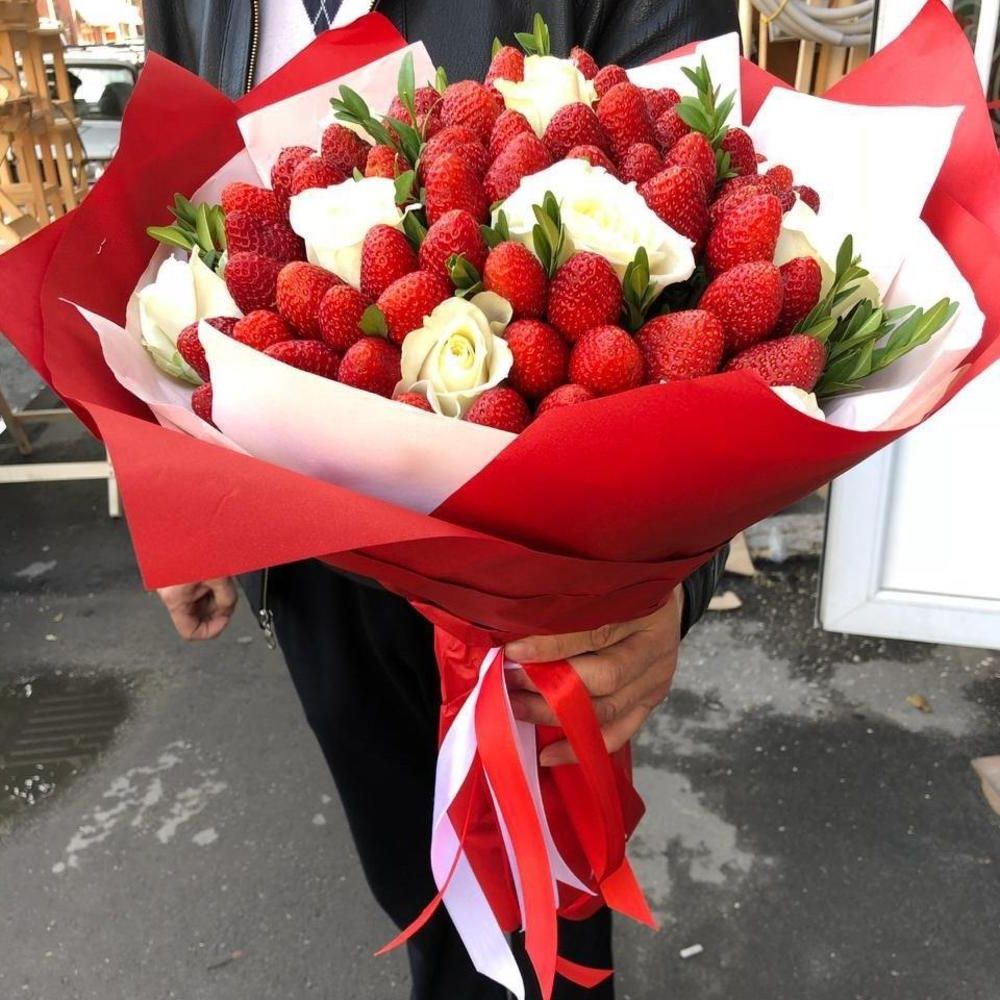 Клубника со сливками №1 в Москве