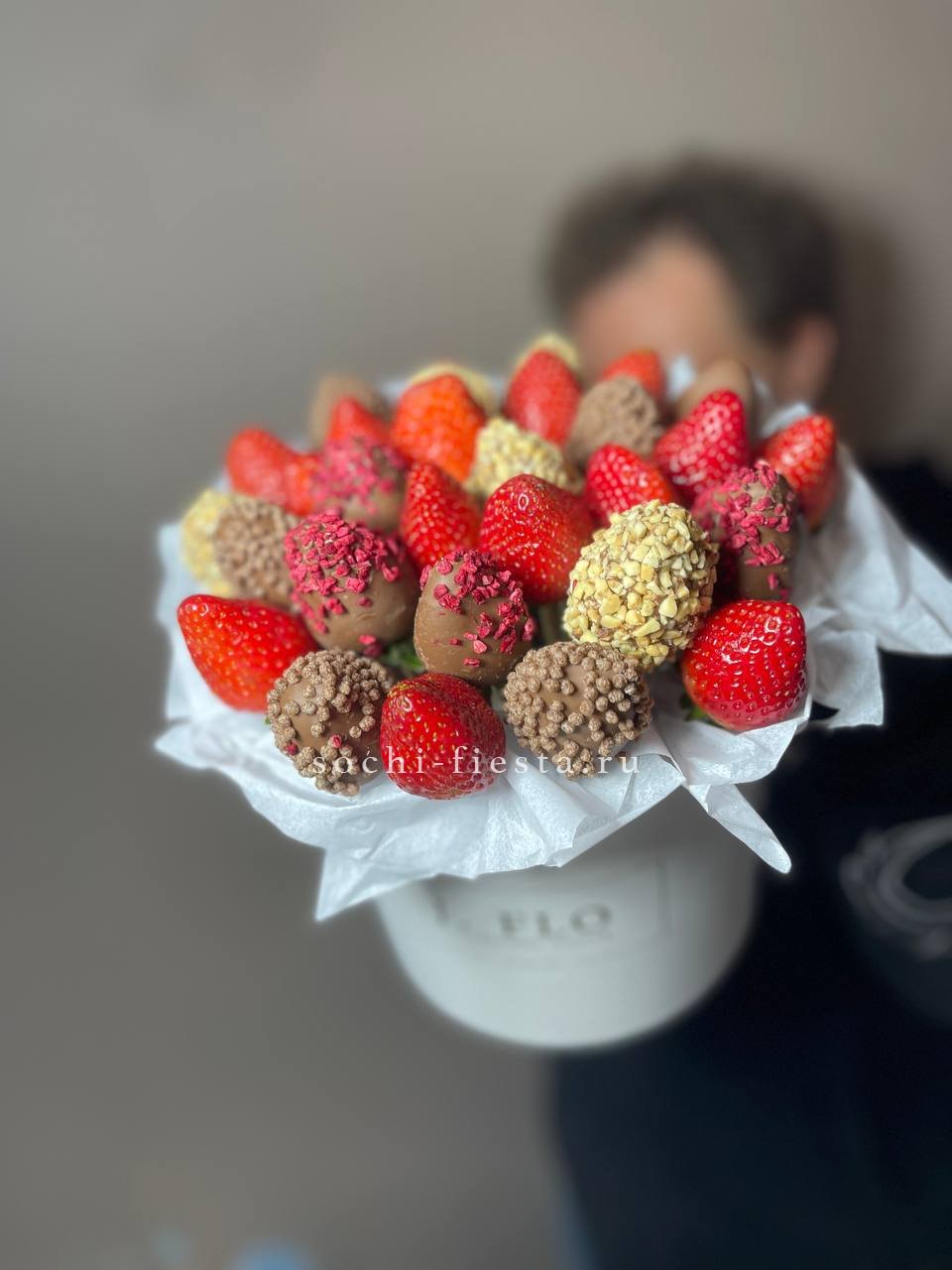 Клубника в боксе 30 ягод в Москве