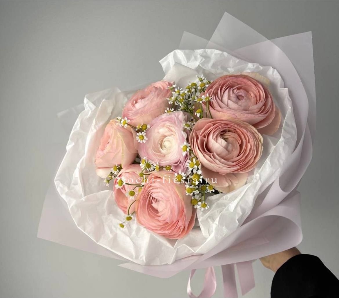 Ранункулюсы с ромашками в Москве