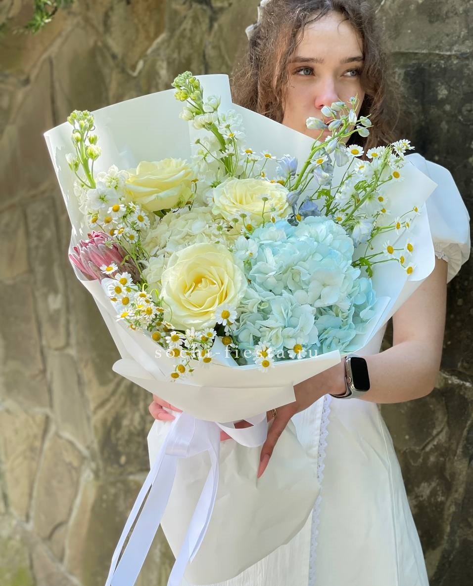 Дизайнерский букет №27 в Москве