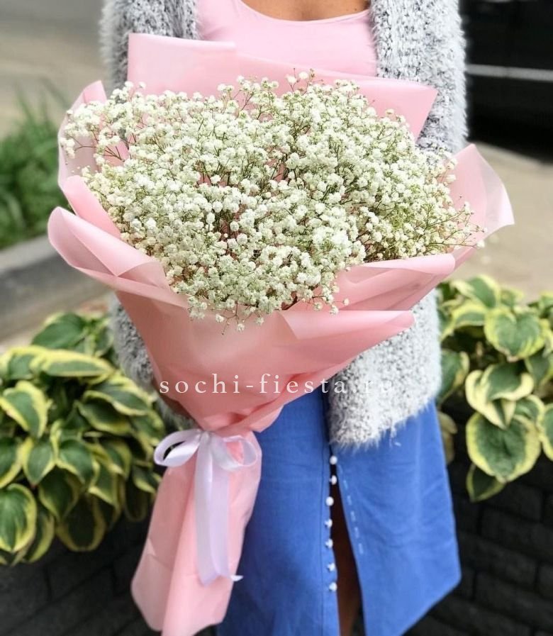 Белоснежные гипсофилы в Москве