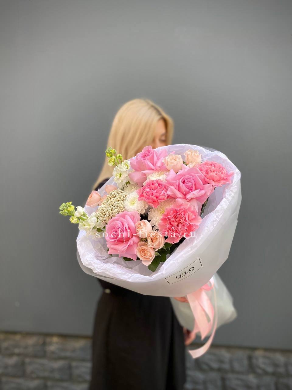 Букет "Нежный поцелуй" с доставкой в Москве