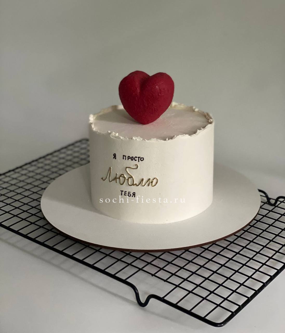 Торт "Love" с доставкой в Москве