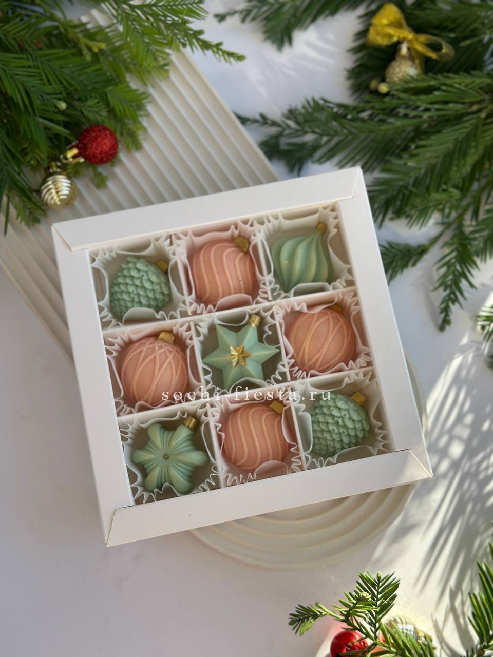 Бельгийский шоколад НГ шары в Москве