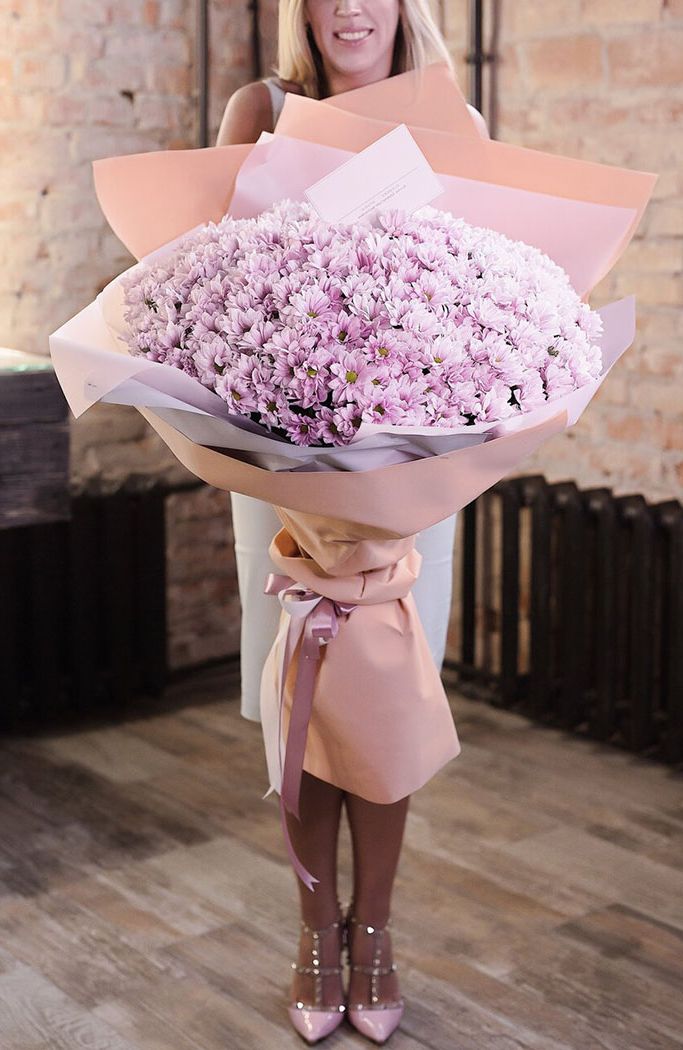 Облако хризантем №1 в Москве