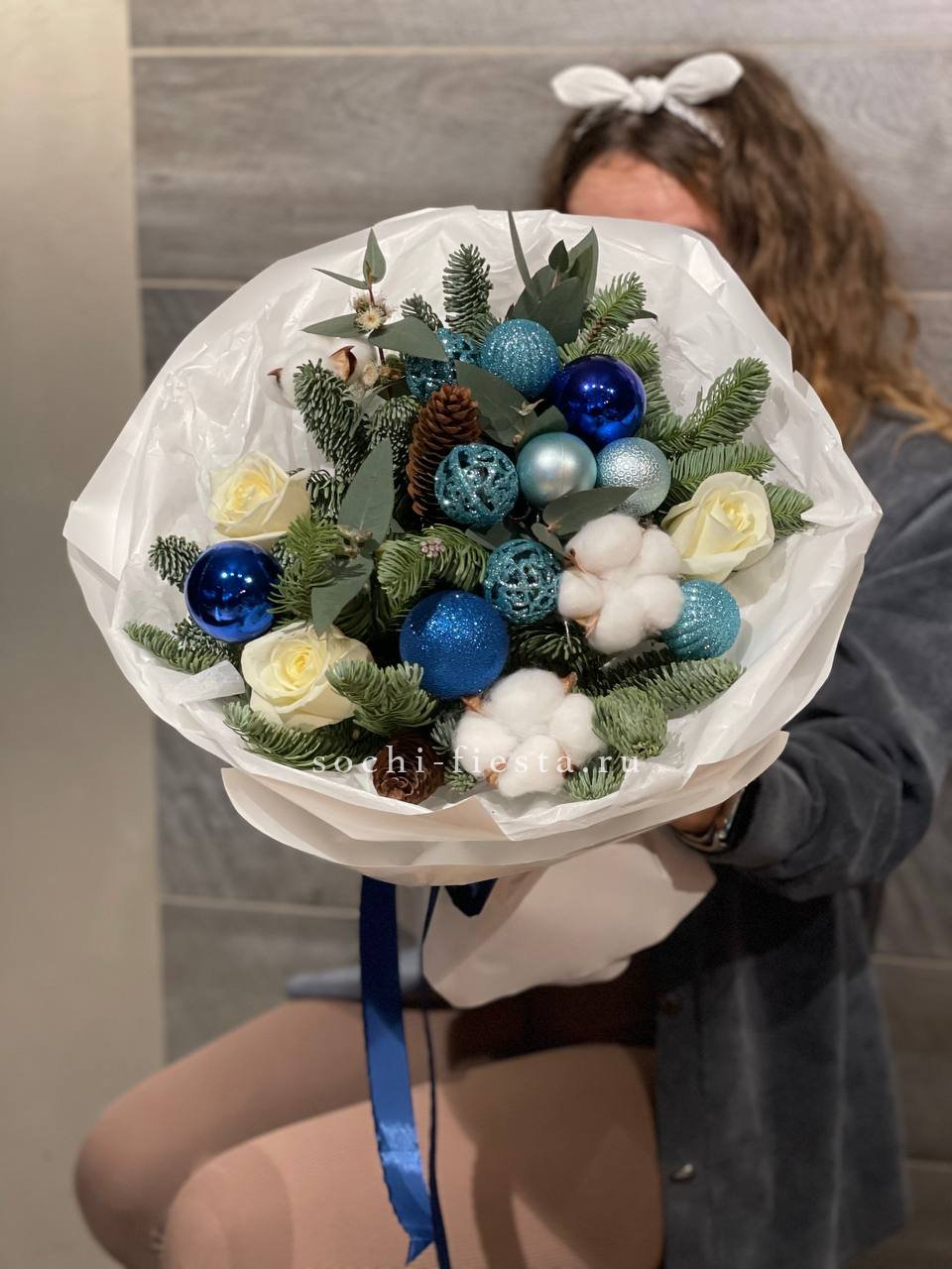 Новогодний букет Синий иней в Москве