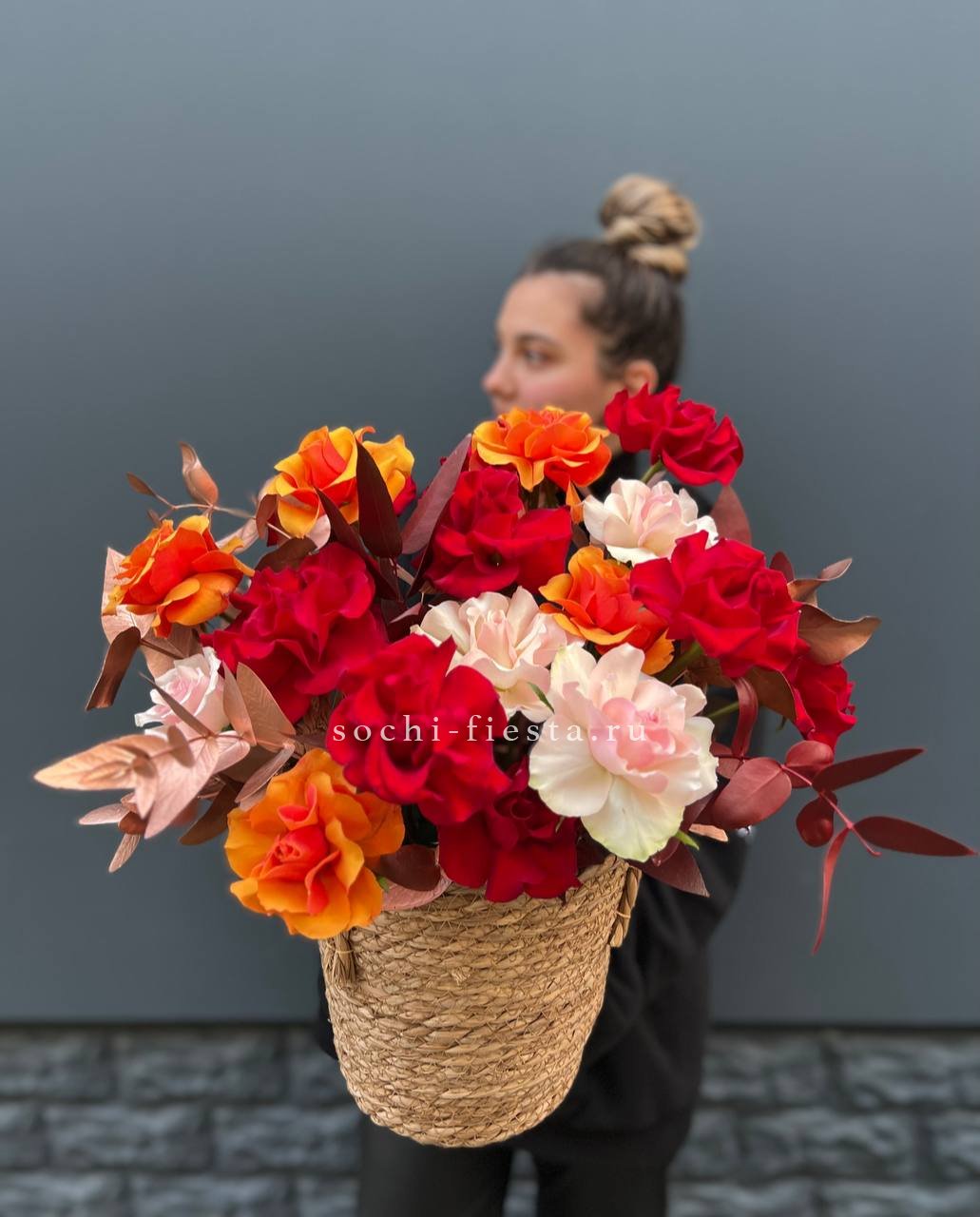 Авторский бокс "Roxana" в джутовом кашпо в Москве