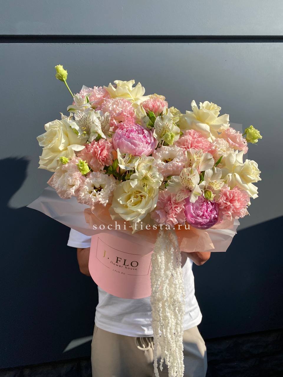 Дизайнерский бокс "Alfina" в Москве