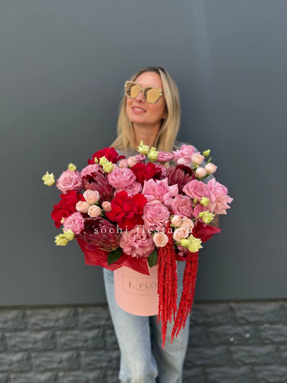 Дизайнерский цилиндр "Kriotel" в Москве