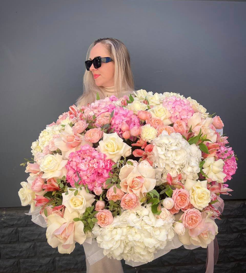 Корзина "Valzer dei fiori" в Москве