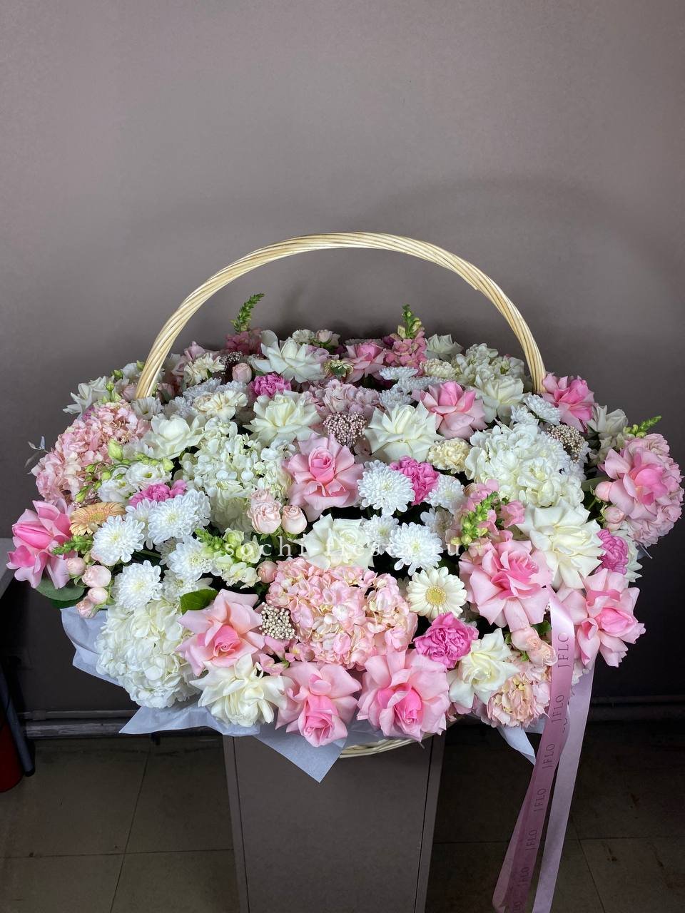 Авторская корзина №2 в Москве