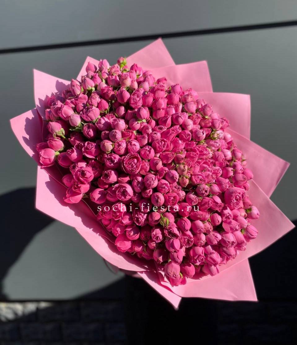 151 кустовая роза в Москве