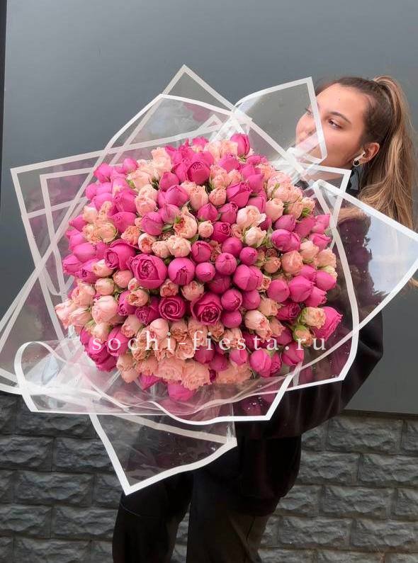 101 кустовая пионовидная роза в Москве