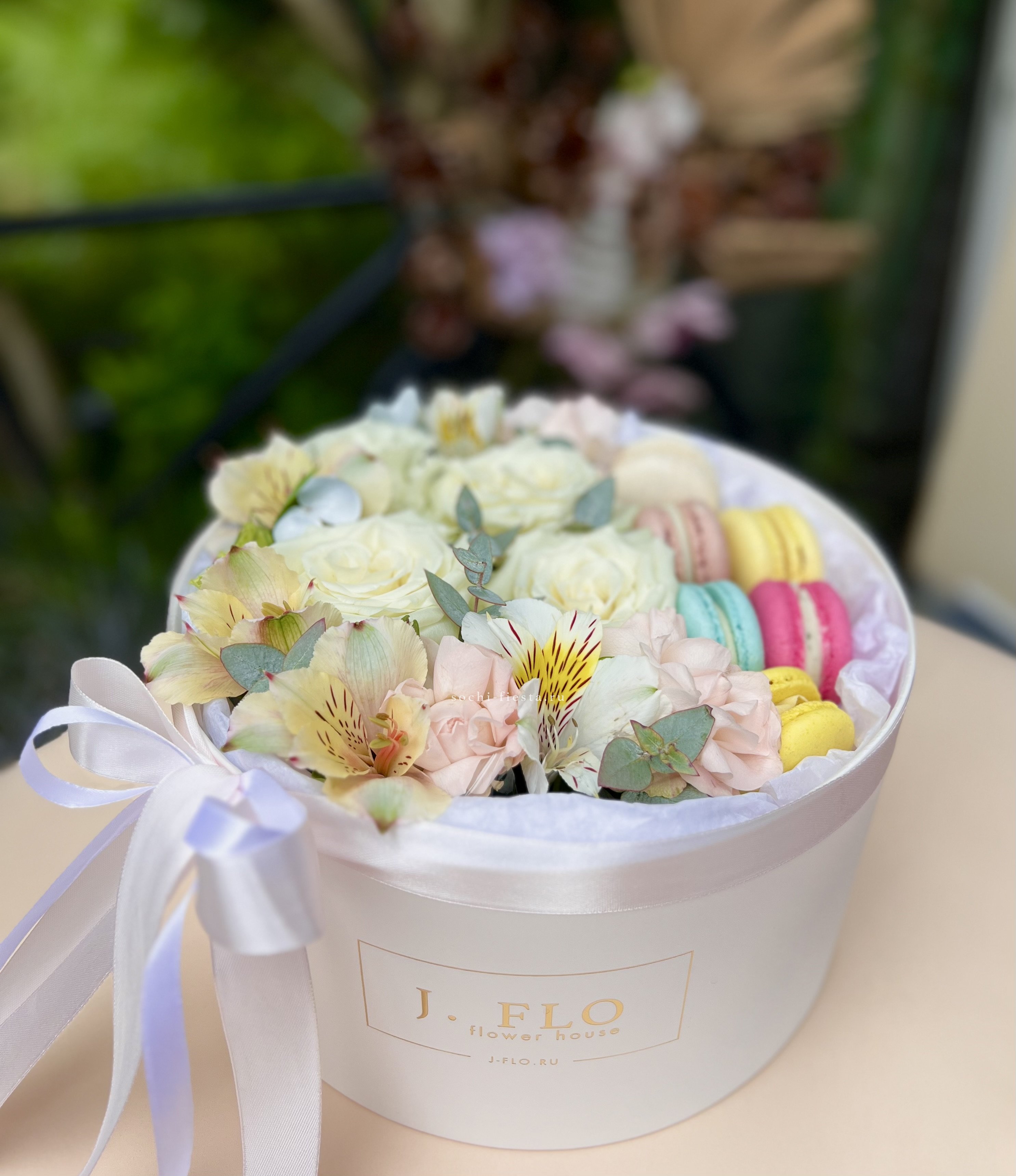 Цветочный бокс "Nika" в Москве