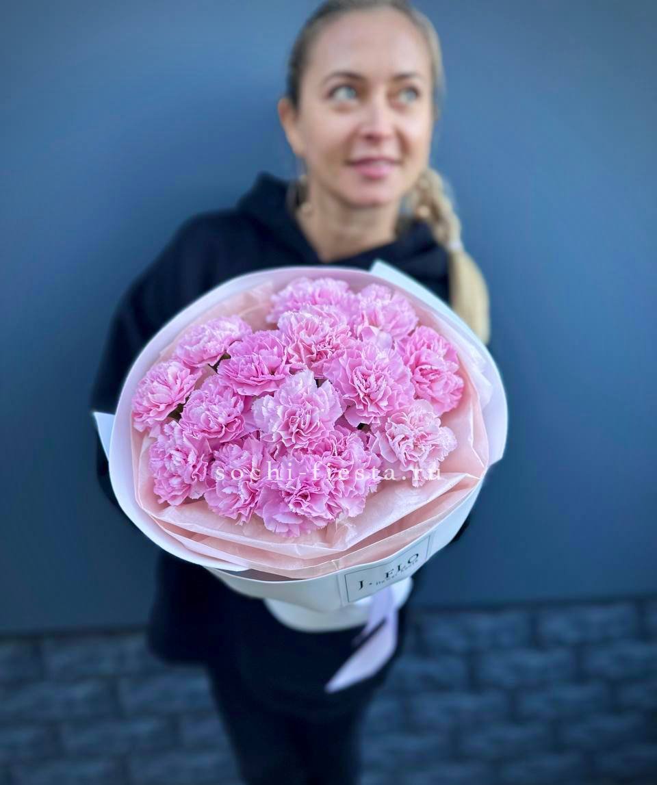 Диантусы в Москве