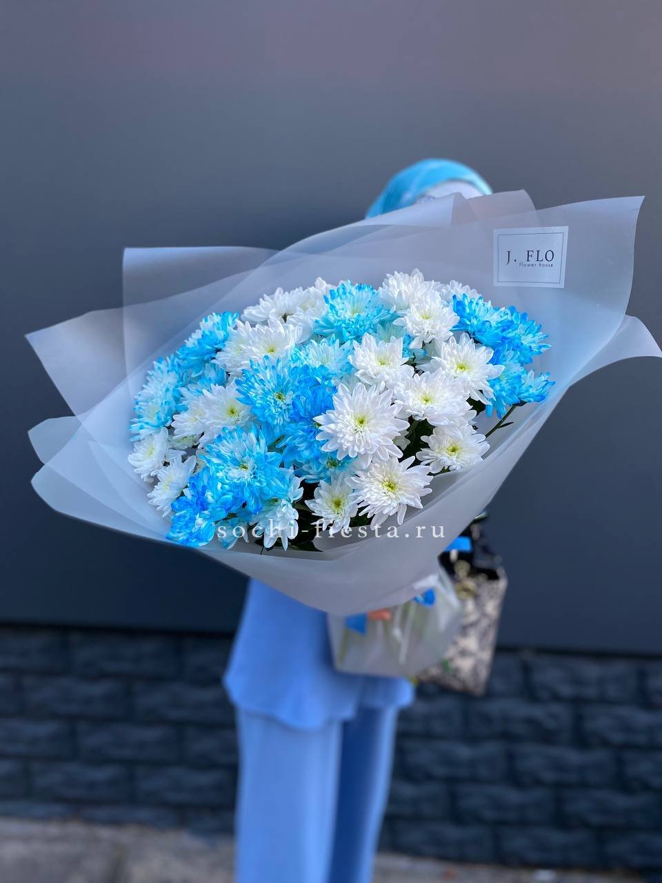 Букет хризантем "Голубая снежинка" в Москве