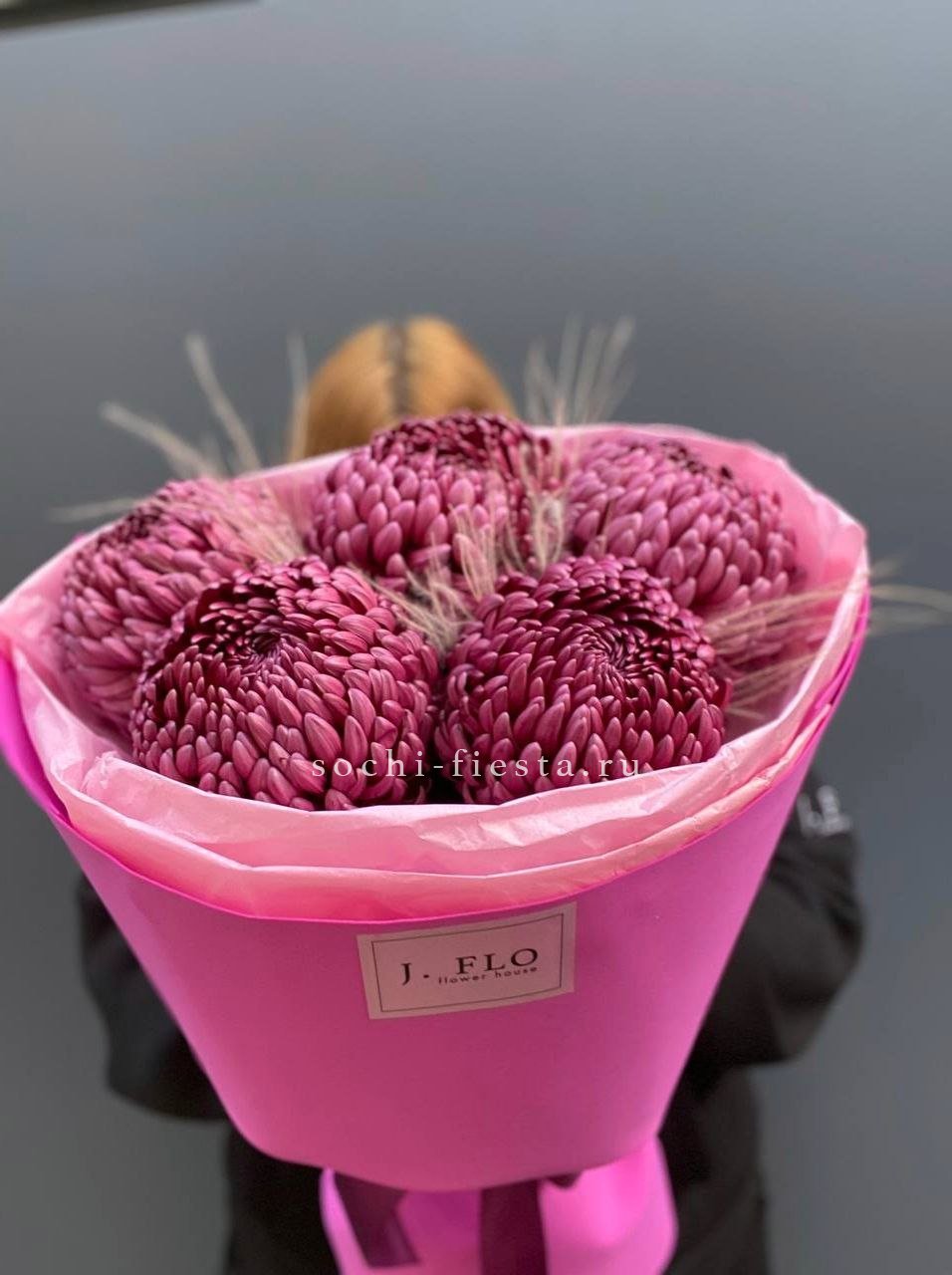 Хризантемы  Бигуди с стифой в Москве