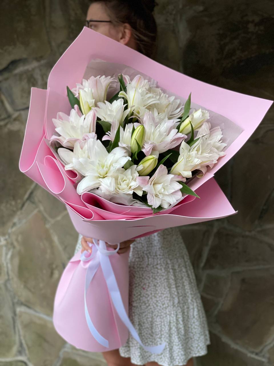Букет пионовидных лилий №1 в Москве