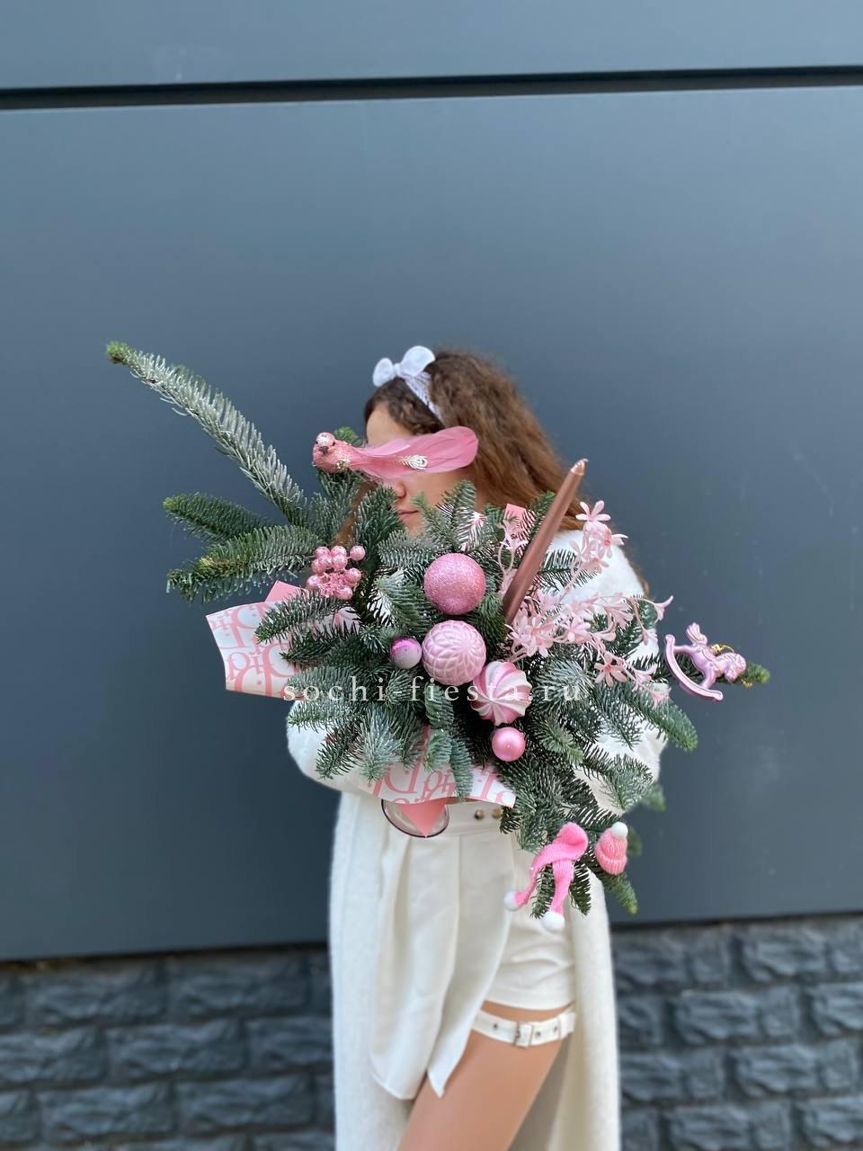 Композиция бокал розовый в Москве