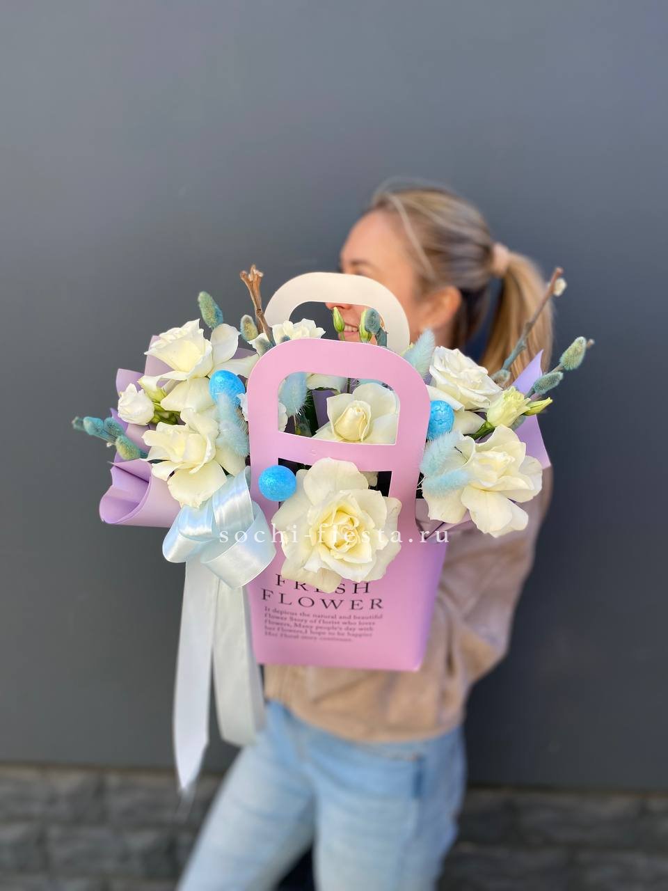 Цветочная сумочка "Пасхальная композиция" в Москве