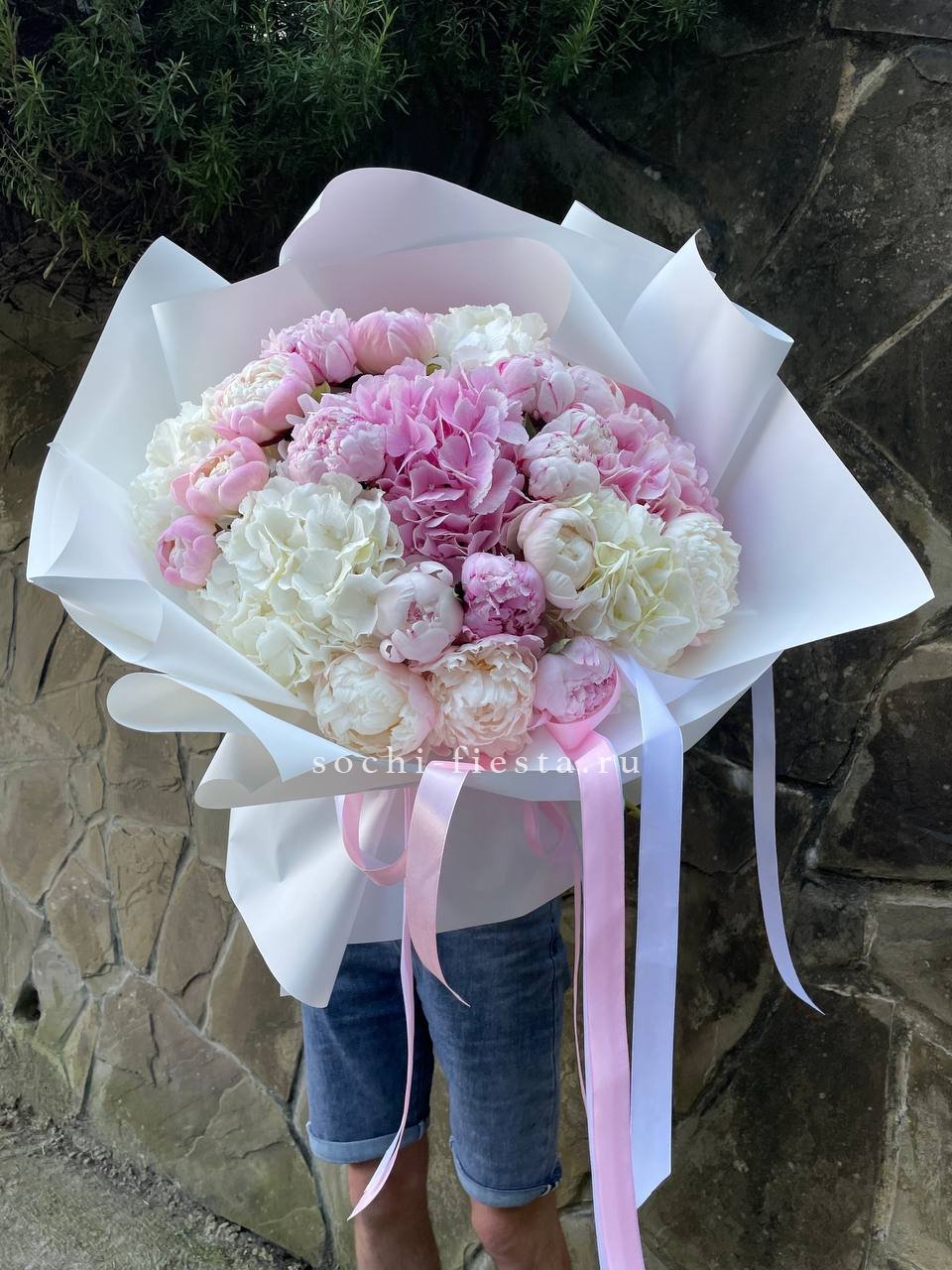 Букет "Пионы & Гортензии" в Москве