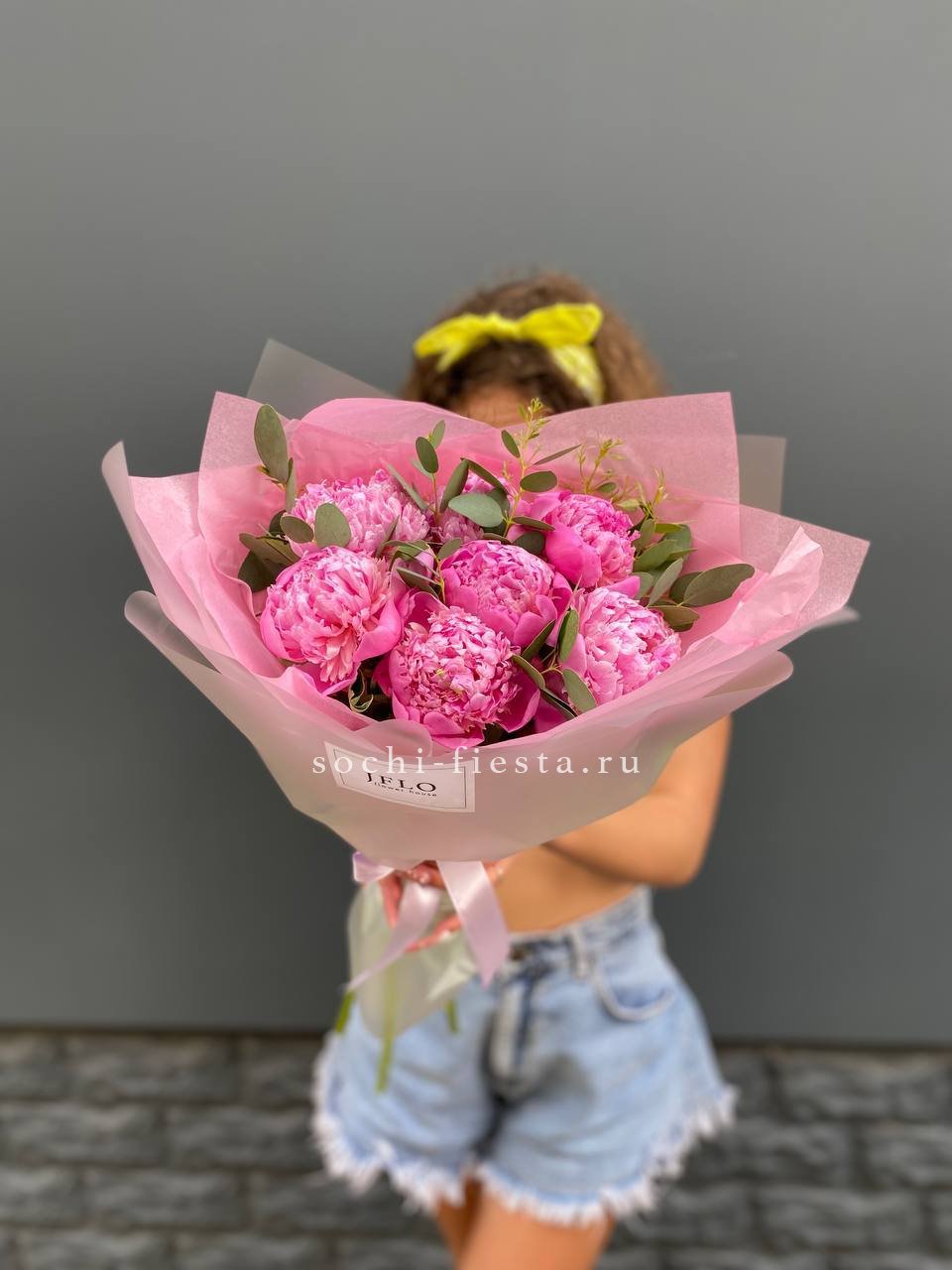 7 ярких пионов в оформлении в Москве