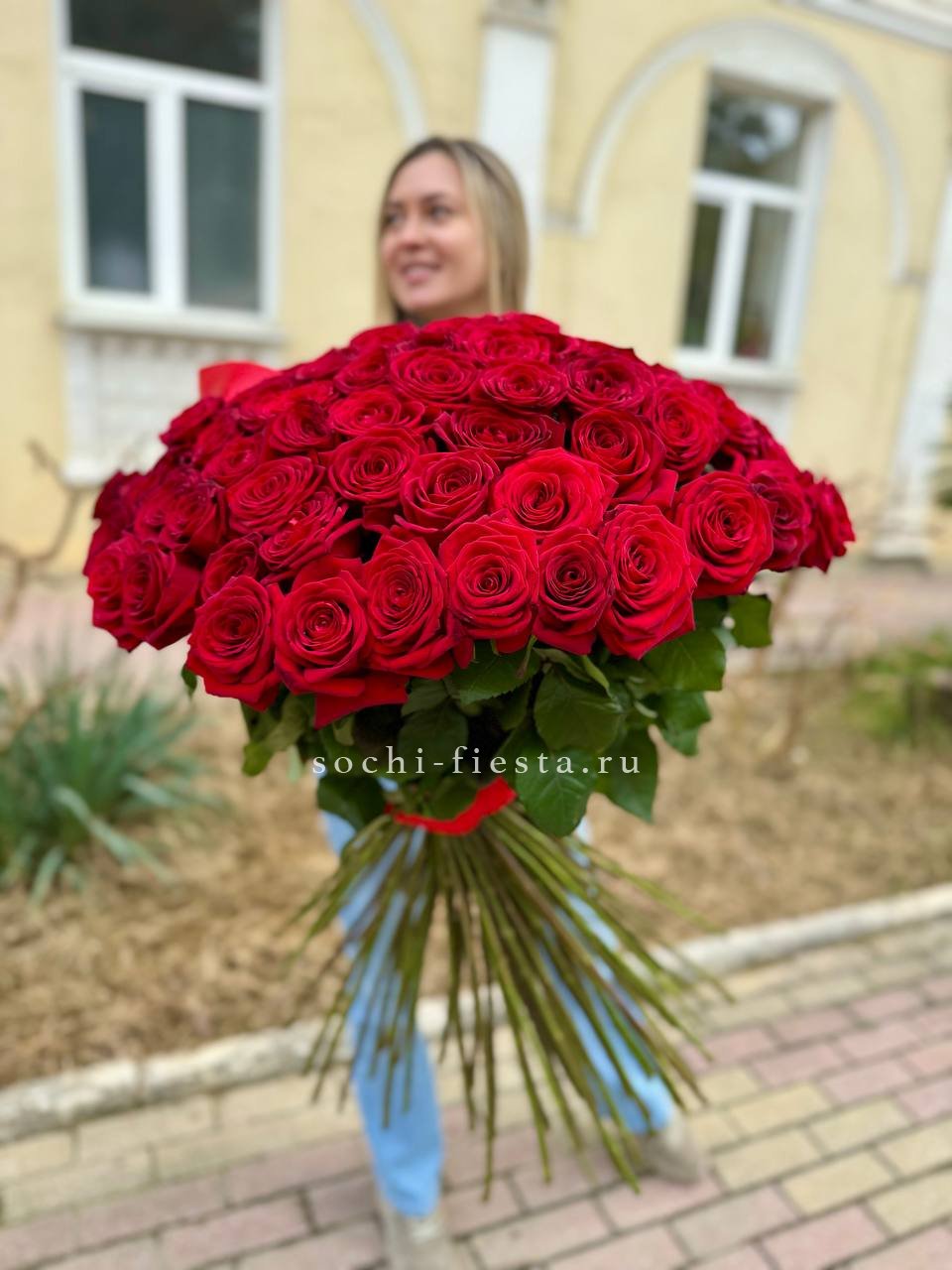 101 голландская роза в Москве