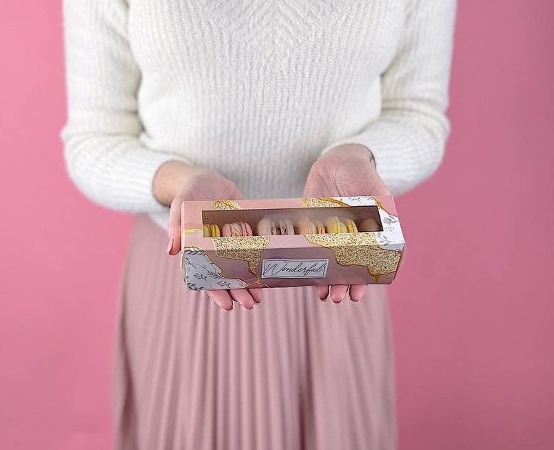 Коробка макаронс L в Москве