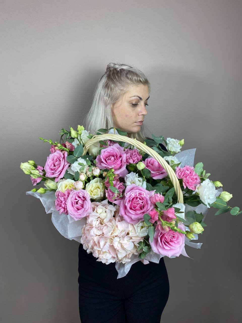 Цветочная корзина № 5 в Москве