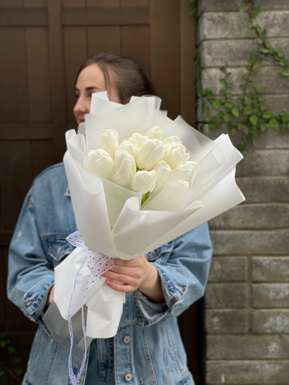 Букет белоснежных тюльпанов в Москве