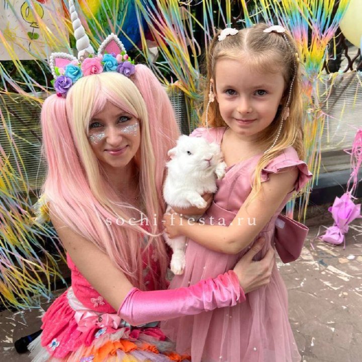 Шоу с кроликом в Москве