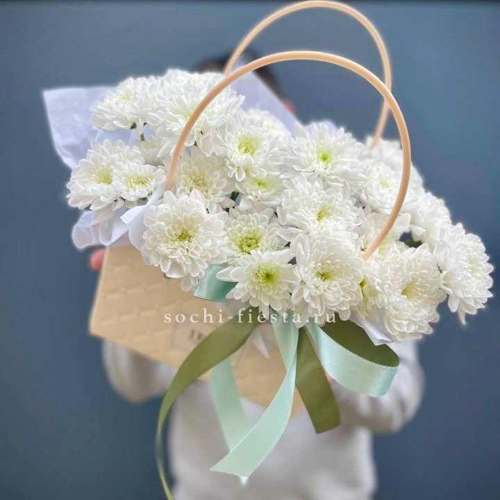 Сумочка с хризантемами в Москве