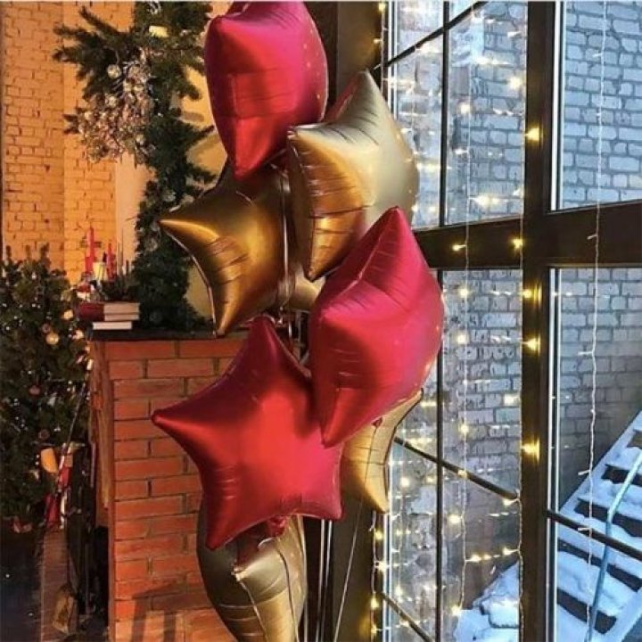 Фонтан шаров "Старлидж" в Москве