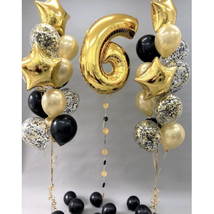 Цифра с фонтанами шаров  в Москве