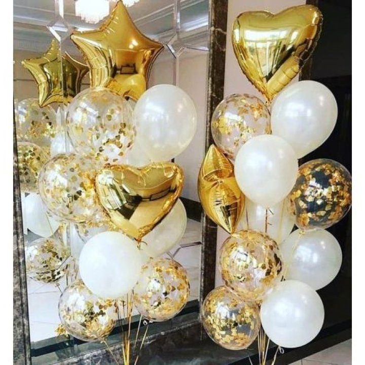 Фонтан шаров "Привет, это я" в Москве