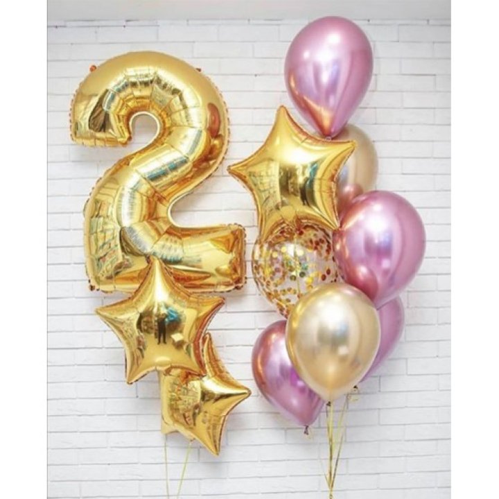 Цифра с фонтанами шаров  в Москве