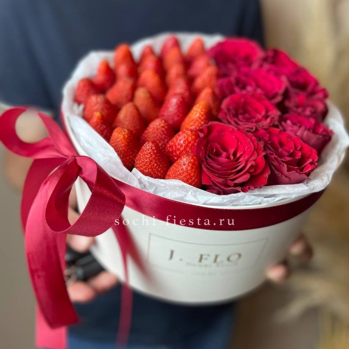 Клубничный бокс №1 в Москве