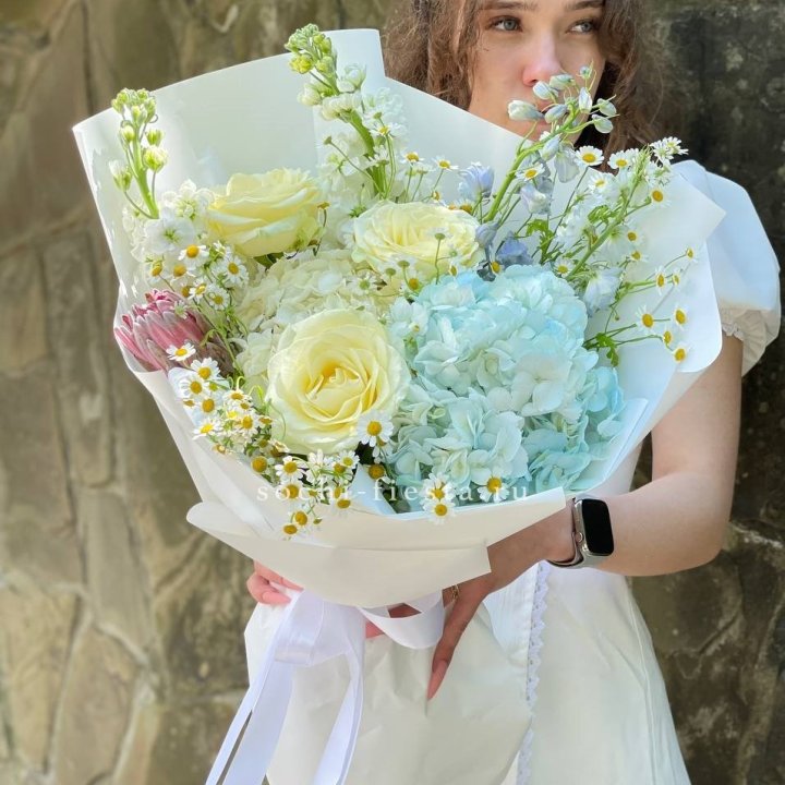 Дизайнерский букет №27 в Москве