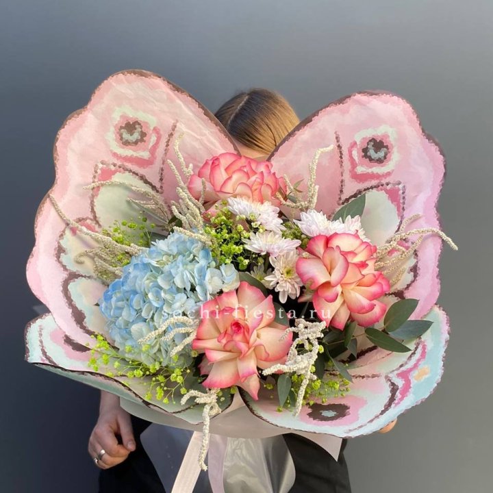 Дизайнерский букет бабочка №5 в Москве