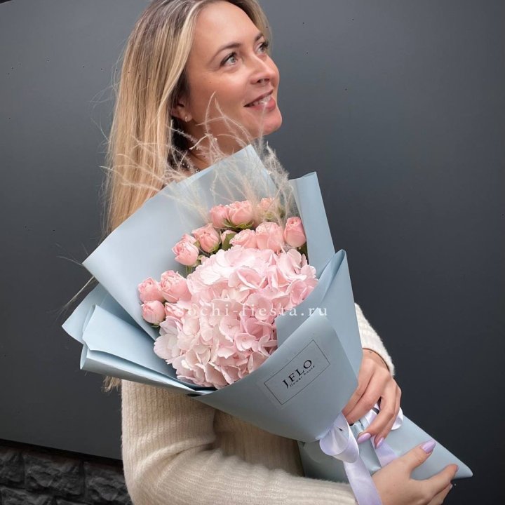 Гортензия  "Жасмин" в Москве