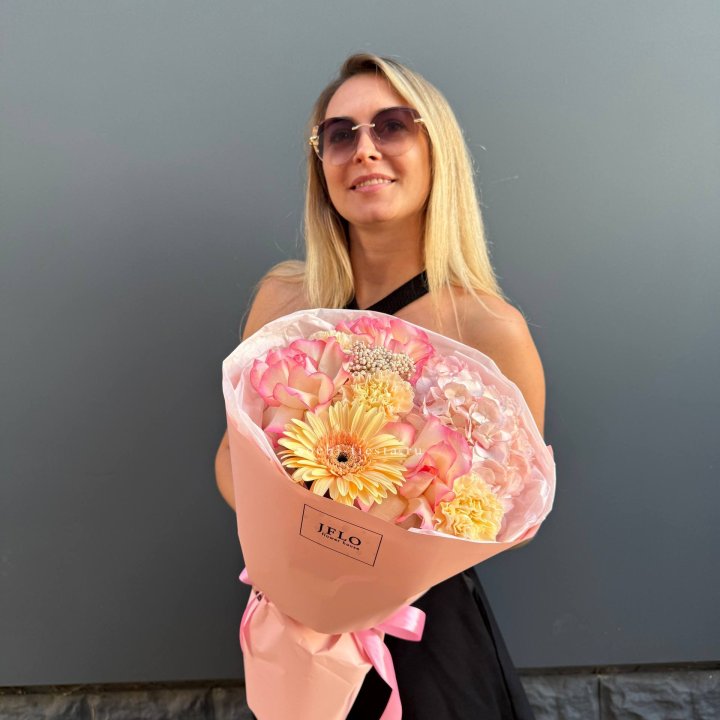  Букет  "Солнышко" в Москве