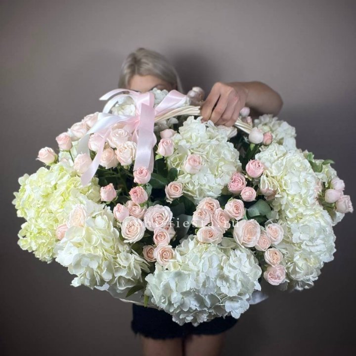 Корзина "Бонбина" в Москве