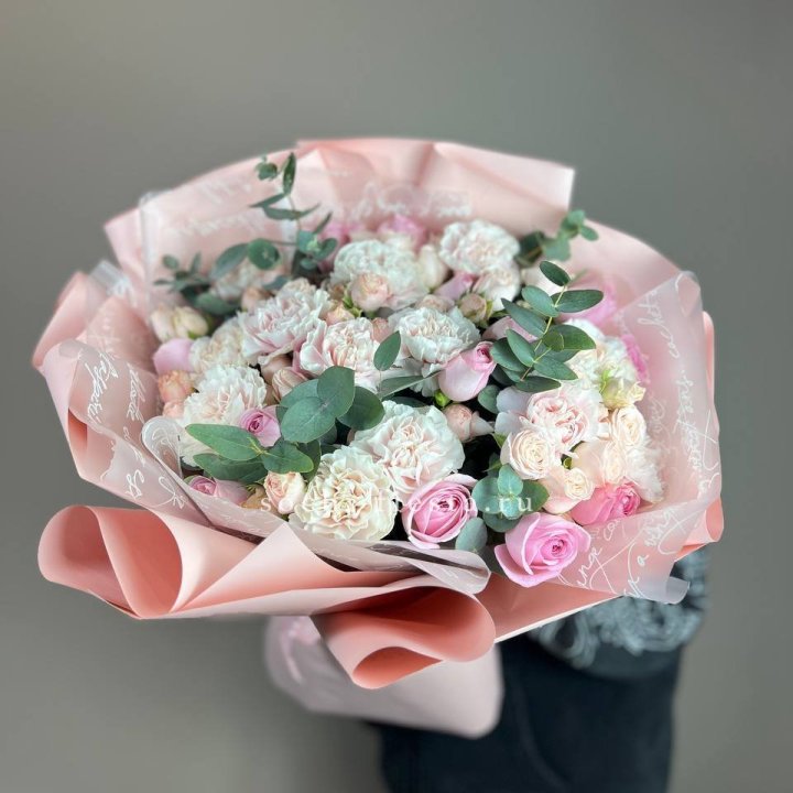  Букет  "Любовь в её глазах" в Москве