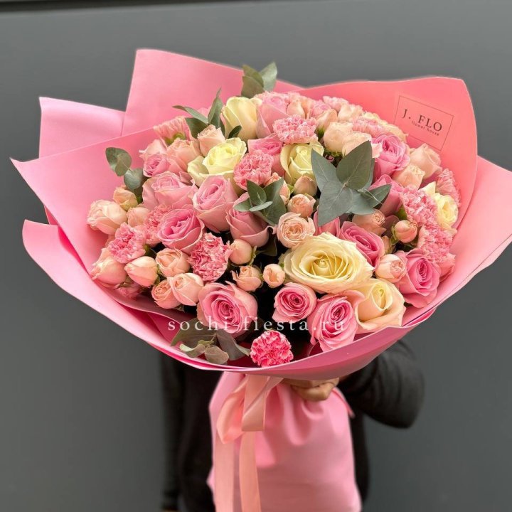 Нежный гигант в Москве