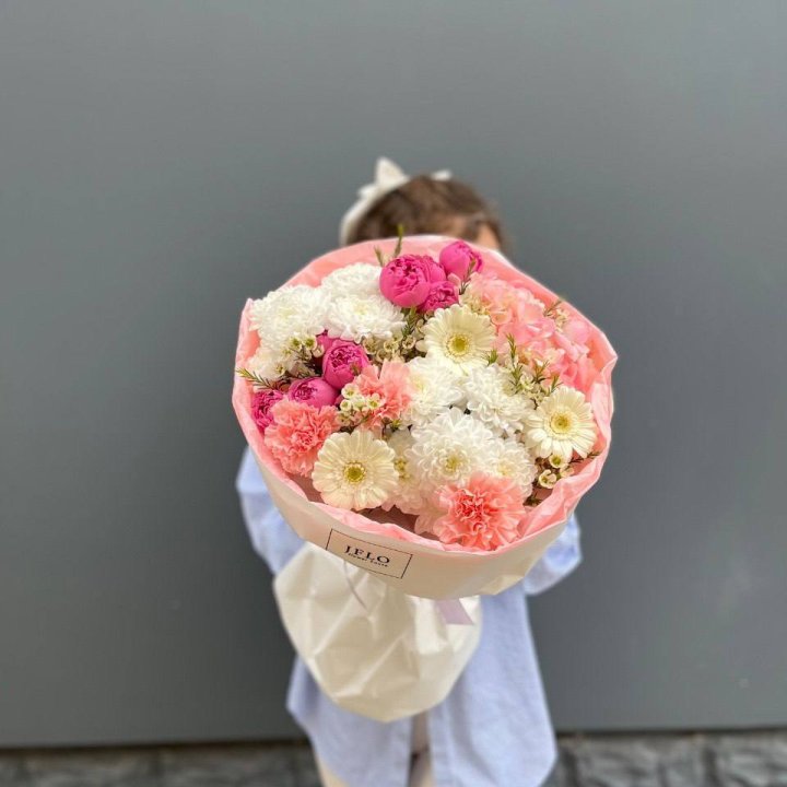 Букет "Лилиана" с доставкой в Москве