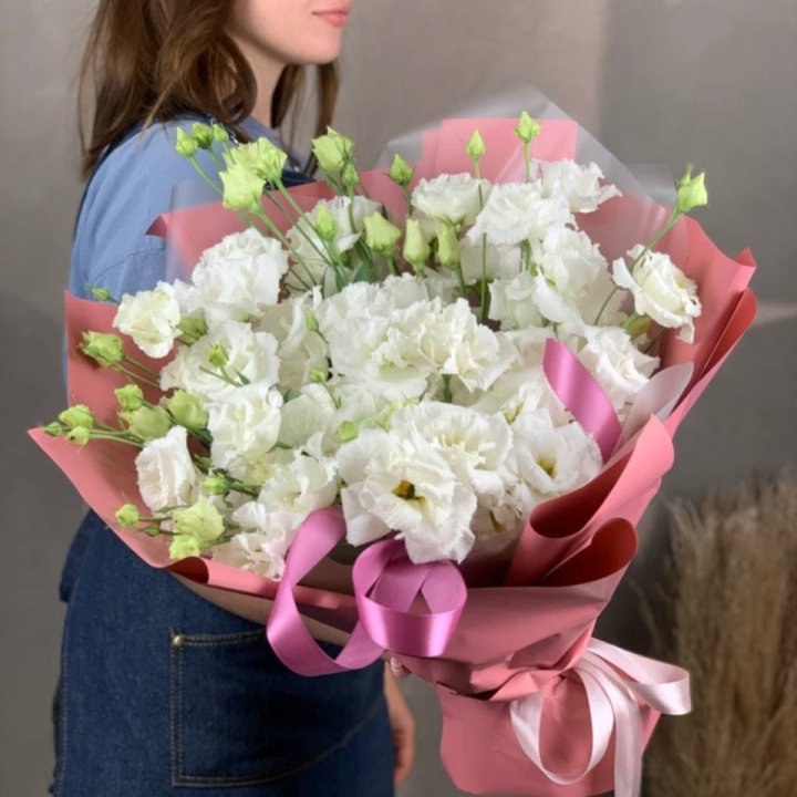 Букет эустом "Пудра" в Москве