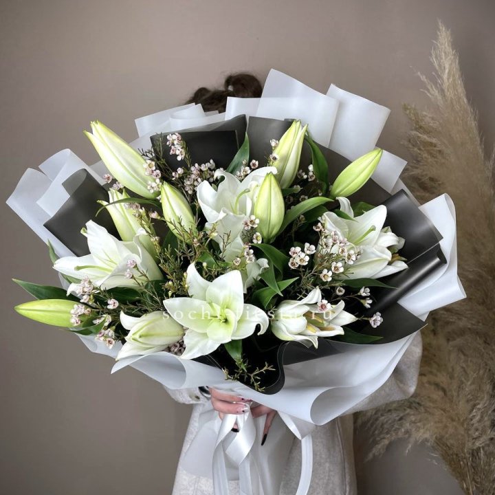 Букет лилий Снежная королева в Москве