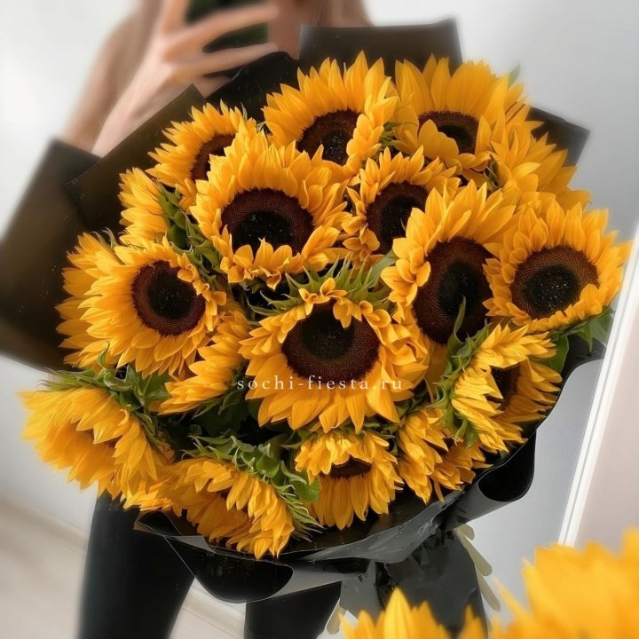 Букет подсолнухов "Гига" в Москве
